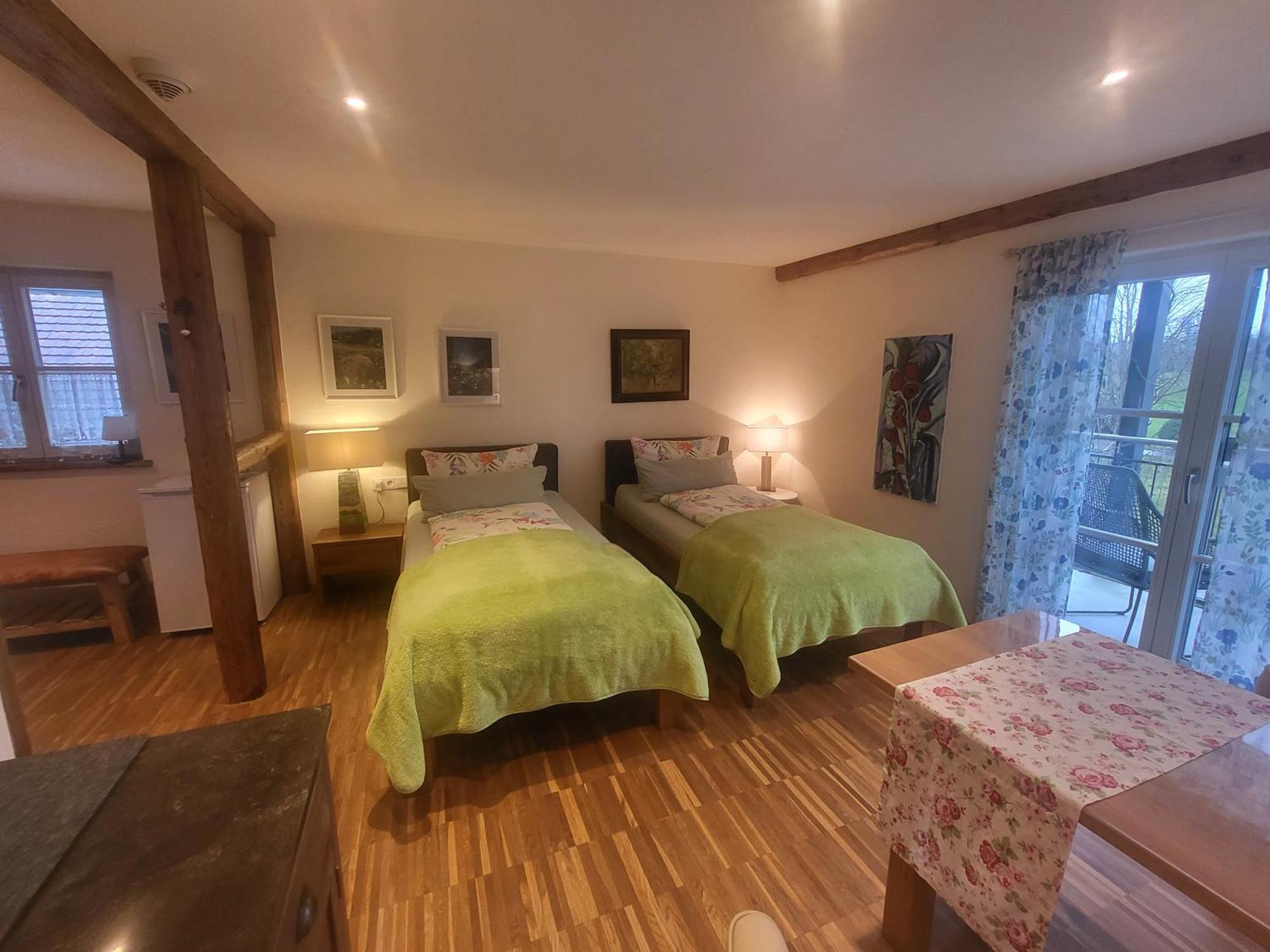 Landgut Apfelrose Hotell Friedrichshafen Exteriör bild