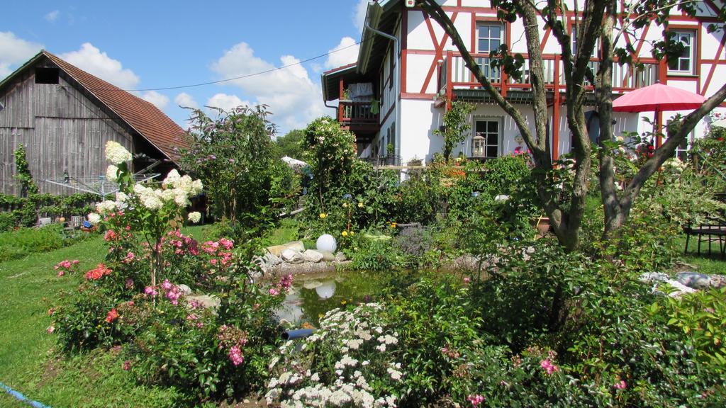 Landgut Apfelrose Hotell Friedrichshafen Exteriör bild