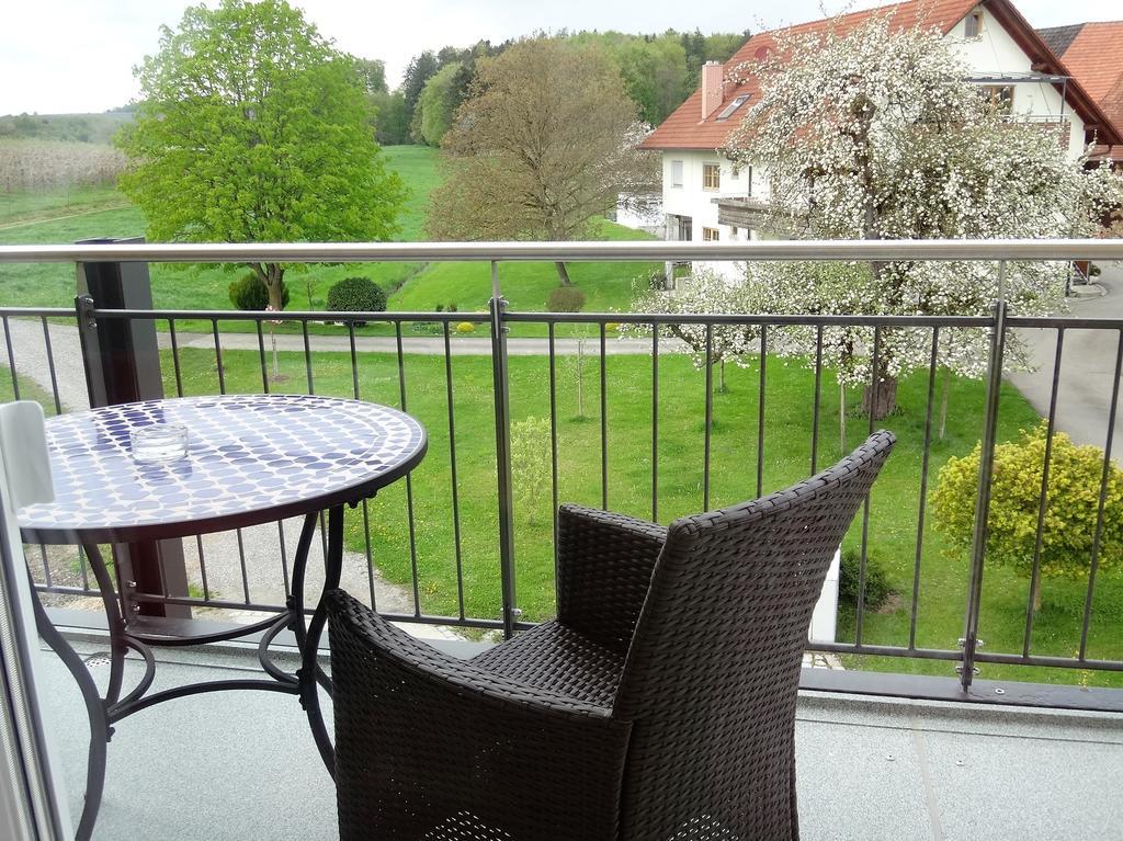 Landgut Apfelrose Hotell Friedrichshafen Exteriör bild